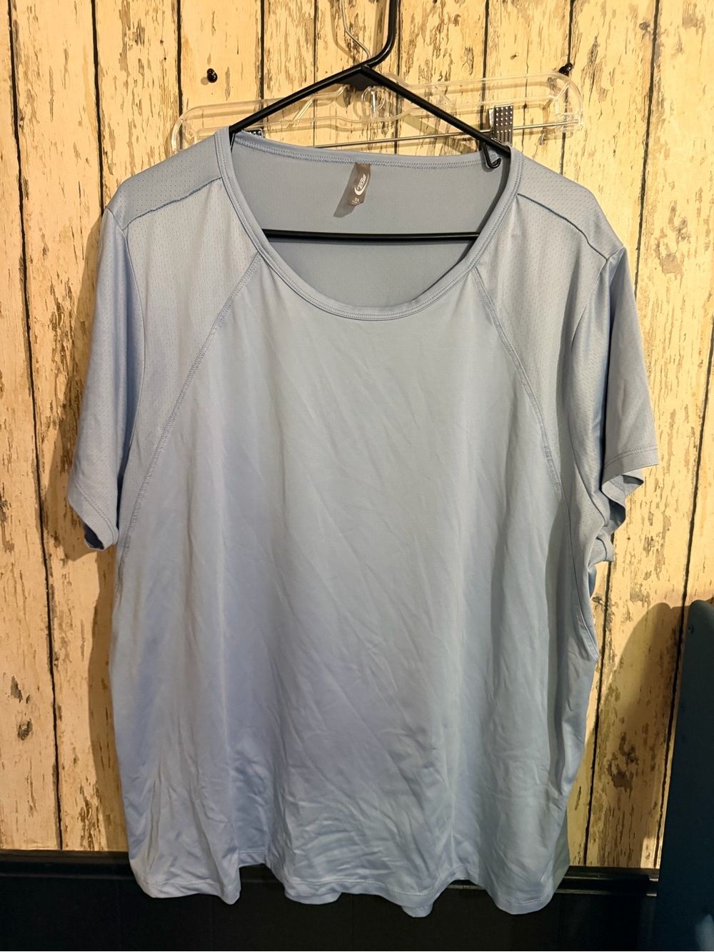 MT Light Blue Men's Short-Sleeve Performance Tee